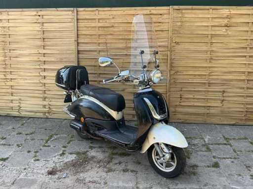 IVA RA9015 Retro Moped