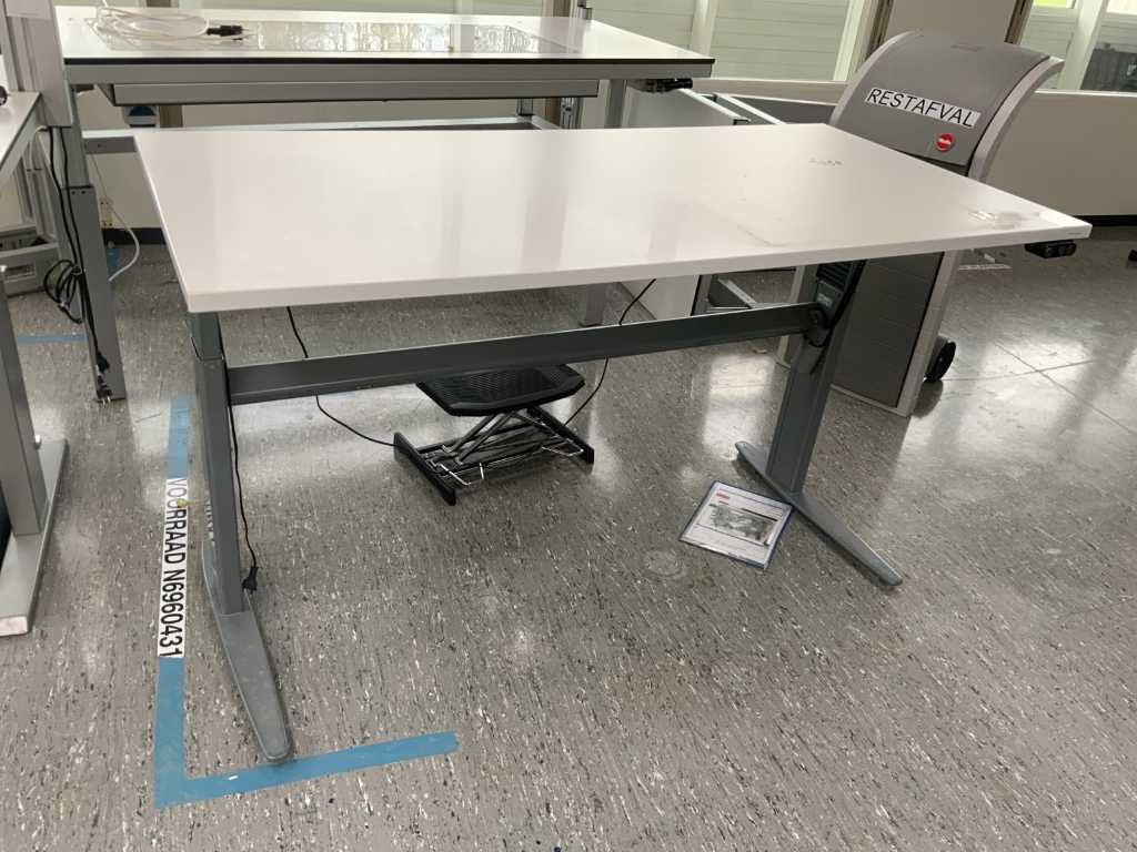 501-29 Stół warsztatowy regulowany elektrycznie