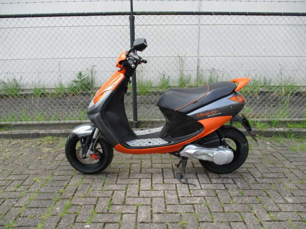 Peugeot - Moped 2 tact - Viva City Sport line 4 - Scooter