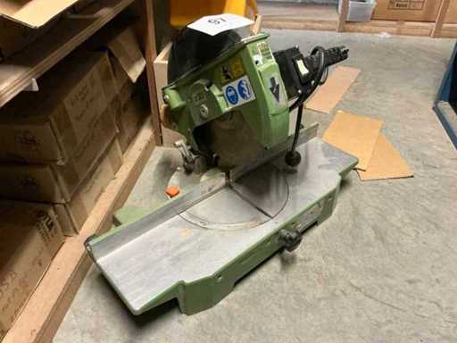STB Afkortcirkelzaagmachine