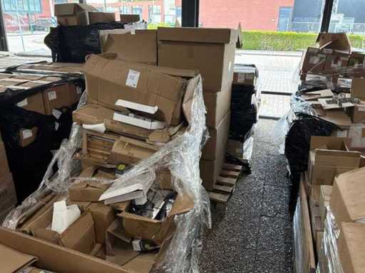 Matériel de montage du Parti Autarco