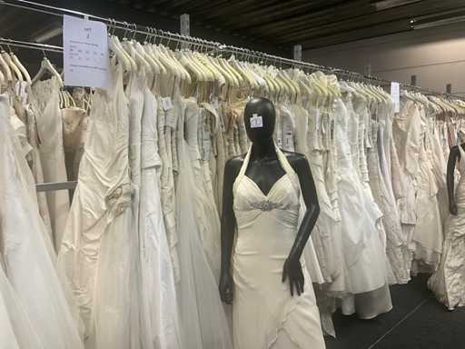 Linea Raffaelli Partij diverse bruidsjurken (49x)