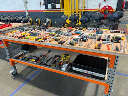 Partij Diverse gereedschappen en accessoires