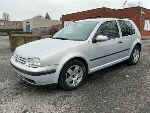 2000 Volkswagen Golf 4 Personenauto