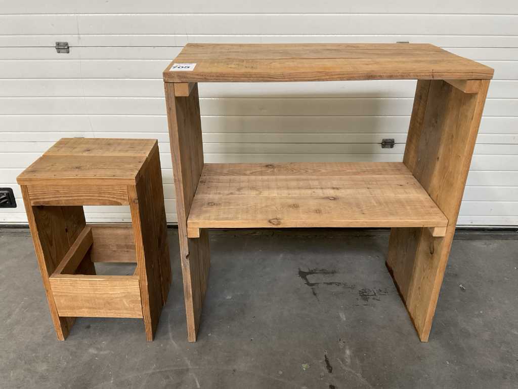 Scaffolding wood display table (2x)