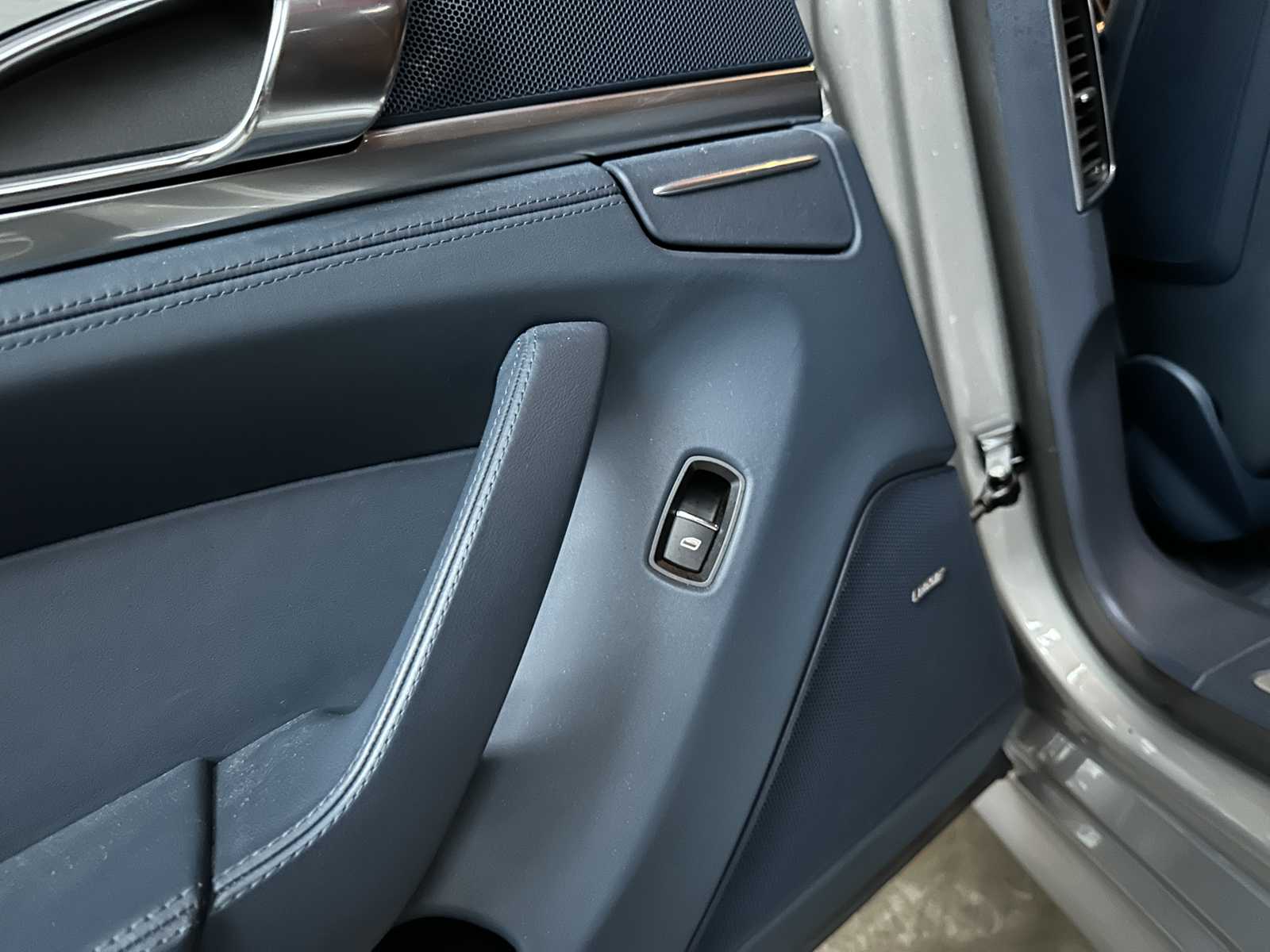 Porsche Panamera 4S 4.8 V8 400pk 2009