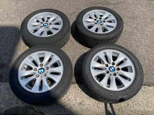 BMW-Satz mit 4 16-Zoll-Felgen + BMW-Reifen