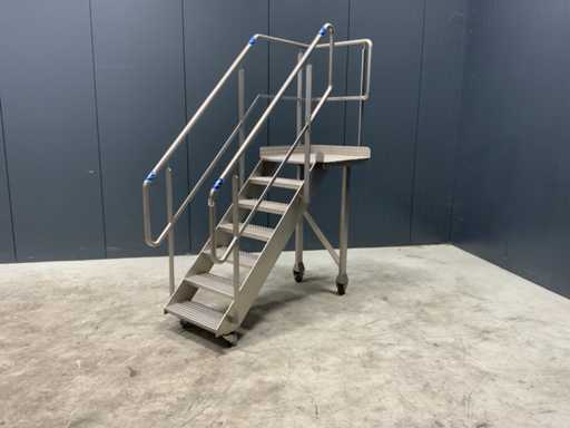 Edelstahlplattform, 7-stufige 135 cm Höhe