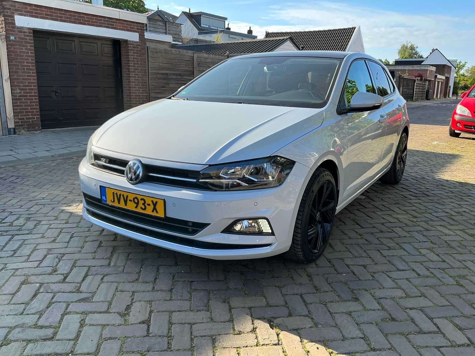 2018 Volkswagen Polo 1.6 TDI Comfortline Passenger Car (JVV-93-X)