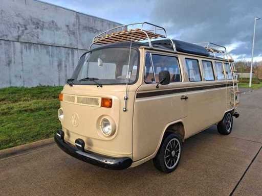 Volkswagen - T2 Camper - Oldtimer