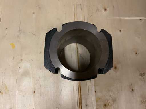 ND-Zylinder 105 Fertigteil 750 (3x)