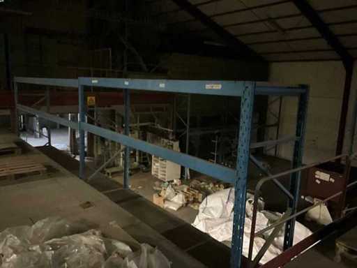 Approximately 23.50 running metres of STOW Pallet Racking