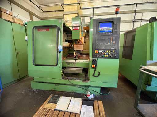 Centre d’usinage vertical CNC KONDIA B 500