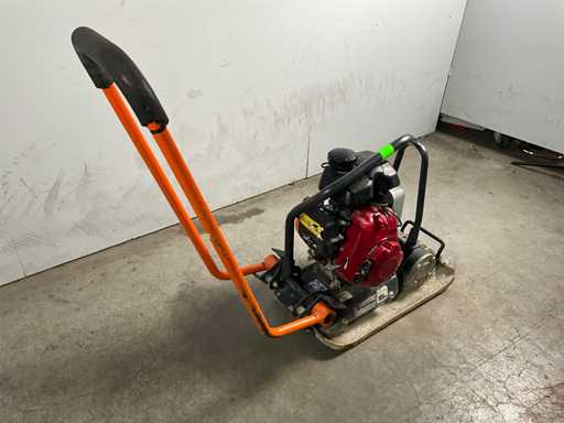 2018 Altrad Belle PCLX 320 Plate compactor 11kN petrol