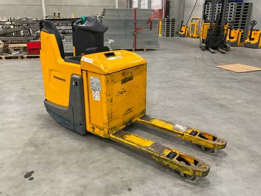 2018 Jungheinrich ERE 125 Order Picker