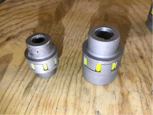 Lots of shaft couplings