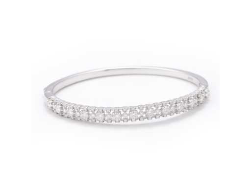 Vaste armband met meerdere rijen pave gezette briljanten