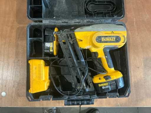 DeWalt DC618 Sablonneuse