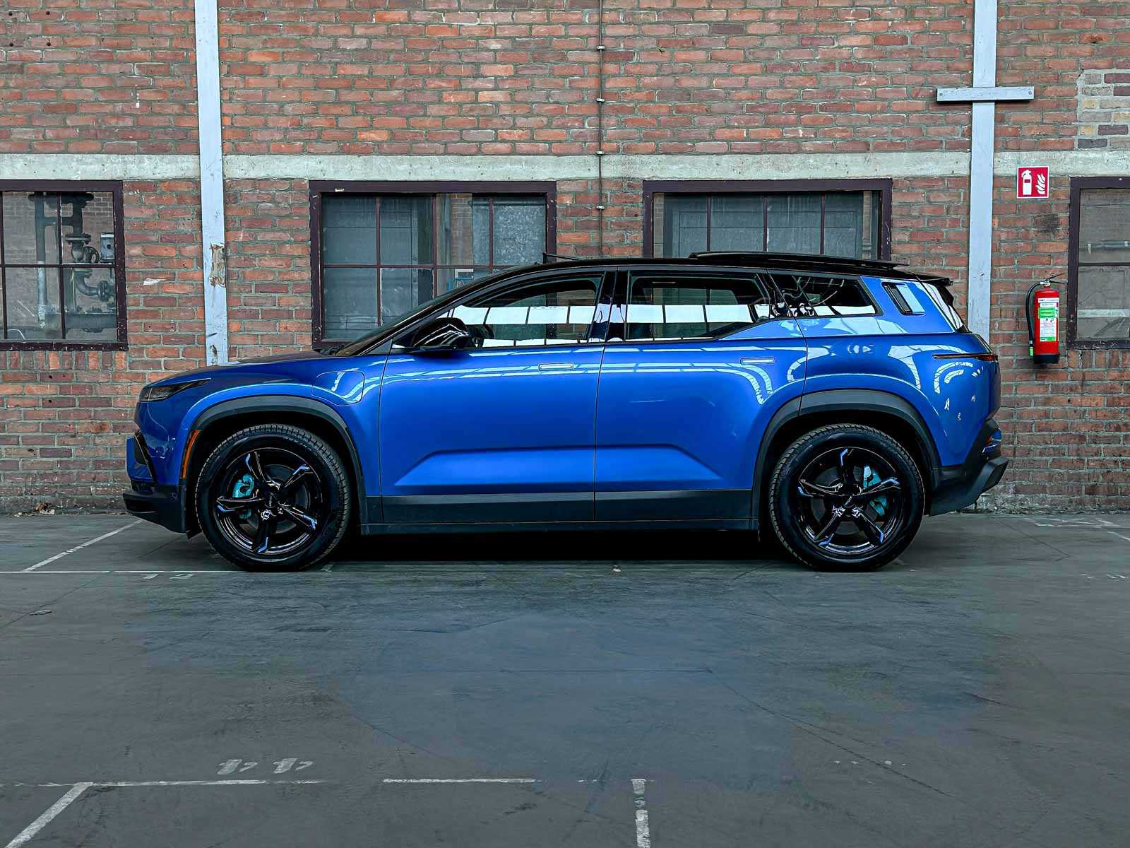 Fisker Ocean Extreme 113kWh 573pk 2024 (Origineel-NL), X-864-TZ