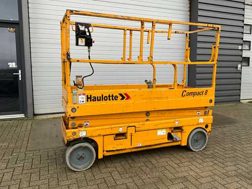 Platforma aeriană Haulotte Compact 8 2015