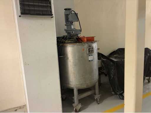 Chemie Linz AG J Genmair Weiss Mobiles Edelstahl-Mischgefäß