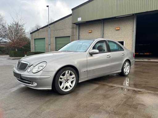 2004 Mercedes-Benz E270CDI Personenauto