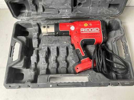 Ridgid - 2012 - RP 330-C - Máquina de prensa