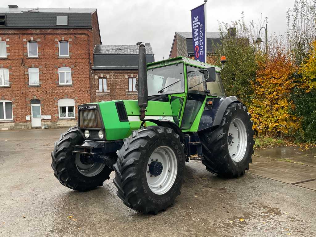 Deutz-Fahr DX 6.30 Tracteur agricole à quatre roues motrices