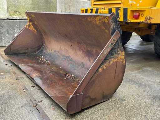 Excavator bucket