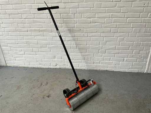 Wałek naciskowy Wolff do pokryć podłogowych