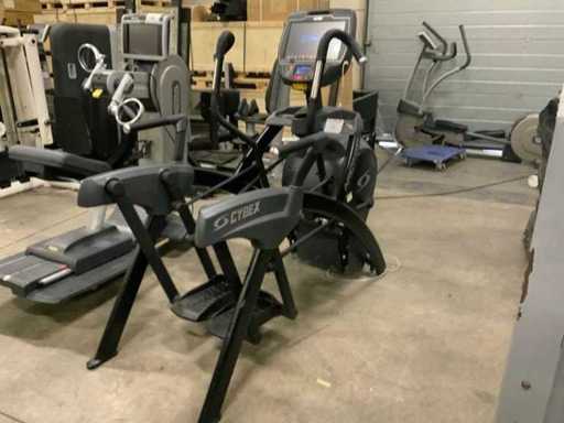 Cybex 770 AT Arc trainer Crosstrainer