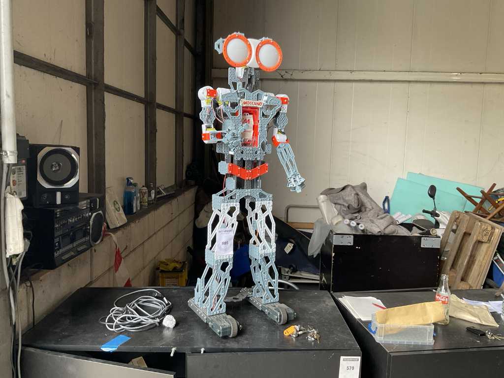 Figurină robot motorizat Meccano