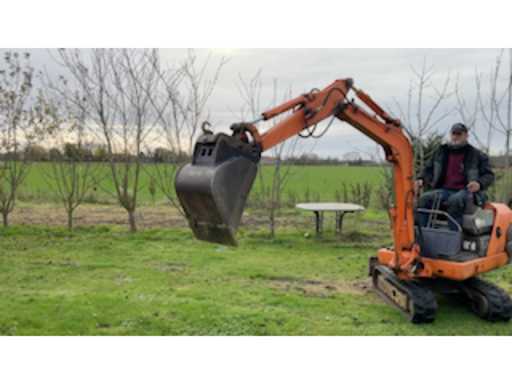 ac49207a-48f9-4023-88e0-1a15a6bc5b7e.mp4