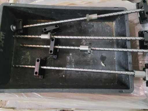 Toothed templates (4x)