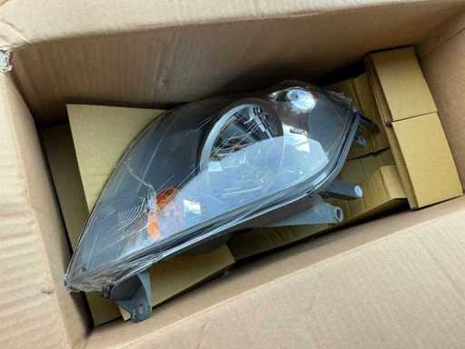 Farul Ford Fiesta (2x)