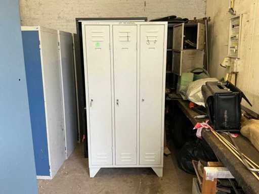 Armoire à casier