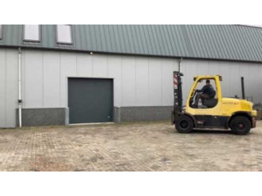 d614ec0b-8d62-4ba8-99f0-4866d00b1957.mp4