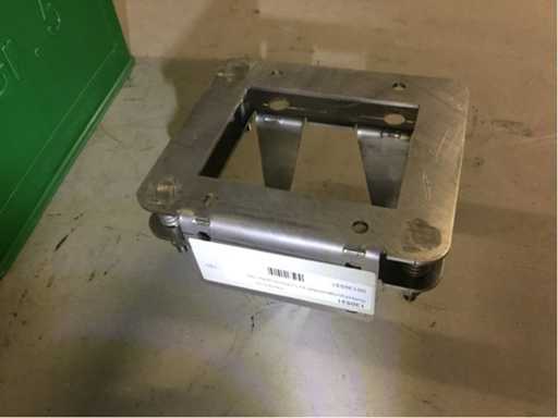 Mounting bracket to photoelectric barrier (PL/D/44)