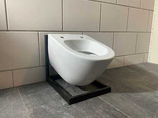 Villeroy & Boch - Wall-mounted toilet