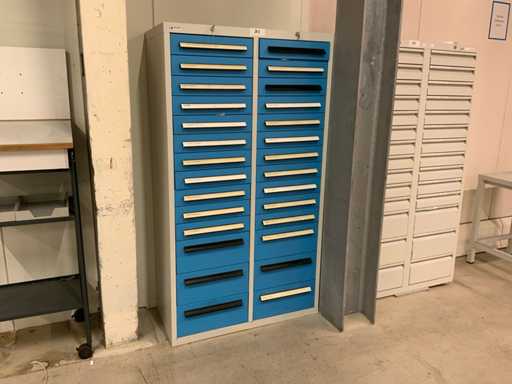 Stumpf 28-teiliger Teileschrank inkl. Inhalt