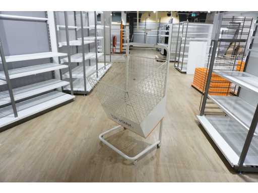 Mobiler Drahtkorb mit Logo (4x)