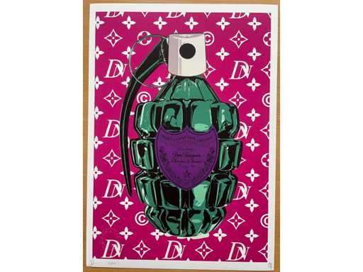 DEATH NYC : Dom Pérignon Grenade