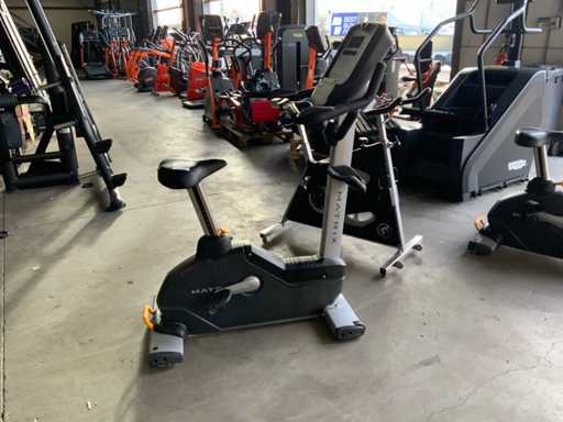 Matrix U3x uprightbike Home Trainer