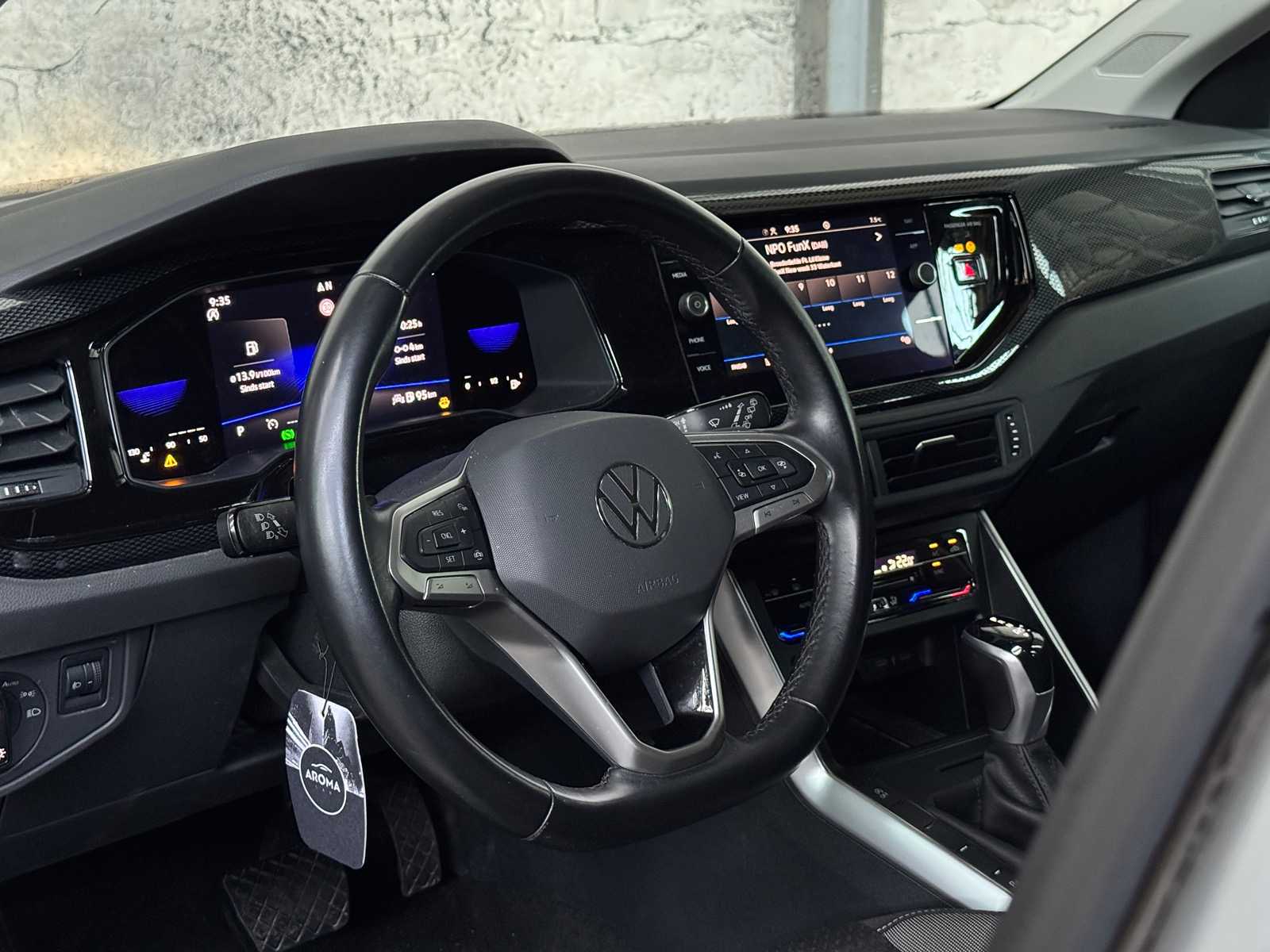 Volkswagen Polo 1.0 TSI Business 2022 -Automaat-, JLV-65-K