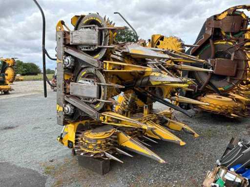 2009 Kemper - New Holland FI470 Maize coupe for forage harvester