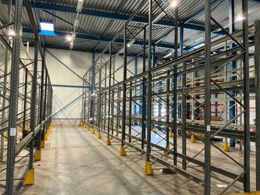 Pallet racking