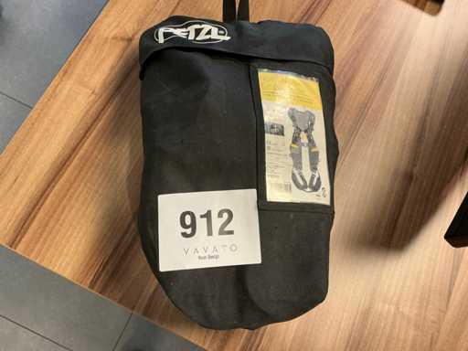 2021 PETZL Safety Harness