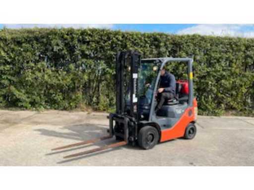 6c93950e-e674-4bb9-b659-7a223f922b7e.mp4