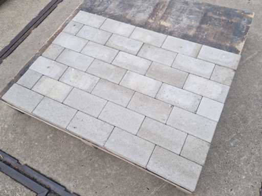 Concrete blocks for the garden (approx. 146.37m²)