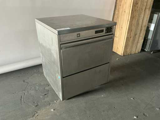 Machine à rincer le verre Hobart